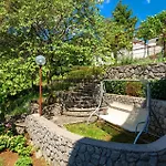 2 Bedroom Beautiful In